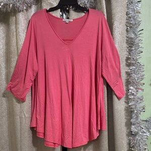 Green Envelope Coral V-Neck Tunic